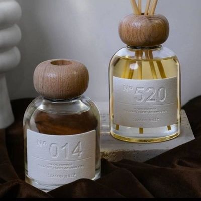 Label Kulit Kustom Parfum Label Lilin Pribadi Tag untuk Botol