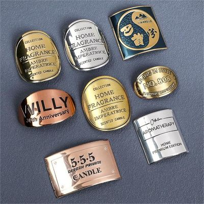 Disesuaikan Waterproof Hot Stamping Perak Metal Botol Bir Kemasan Stiker