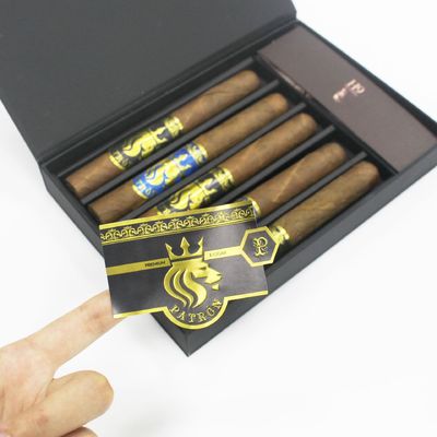 Harga yang bagus CMYK Gold Foil Cigar Label Printing Logo Pribadi Sticker Printing on line