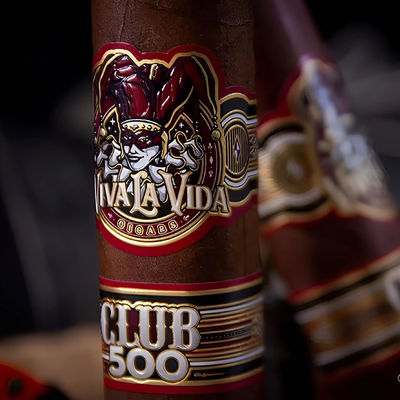 Harga yang bagus ISO9001 Certified Customized Logo Personalized Cigar Label and Cigar Band Sticker with Gold Foil Embossing on line