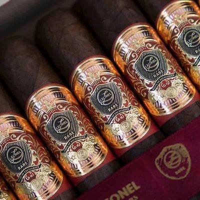 Harga yang bagus Customized PVC 3D Embossed Gold Foil Cigar Labels with ISO9001:2008 Certification on line